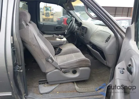 2002 Ford F-150 Lariat/Xl/Xlt from USA, damaged, VIN 2FTRX17L22CA34476